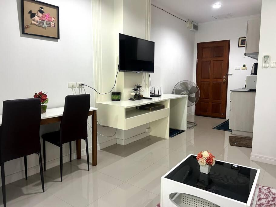Baan Klang Condo In Central HHQ Exterior foto